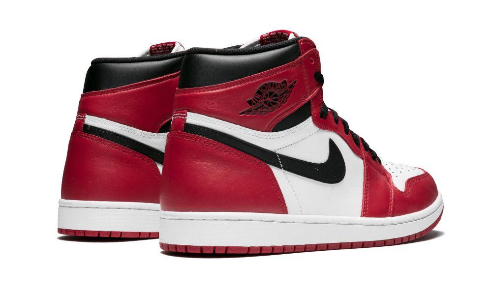 AIR JORDAN 1 RETRO HIGH OG "Chicago" - Elegentina
