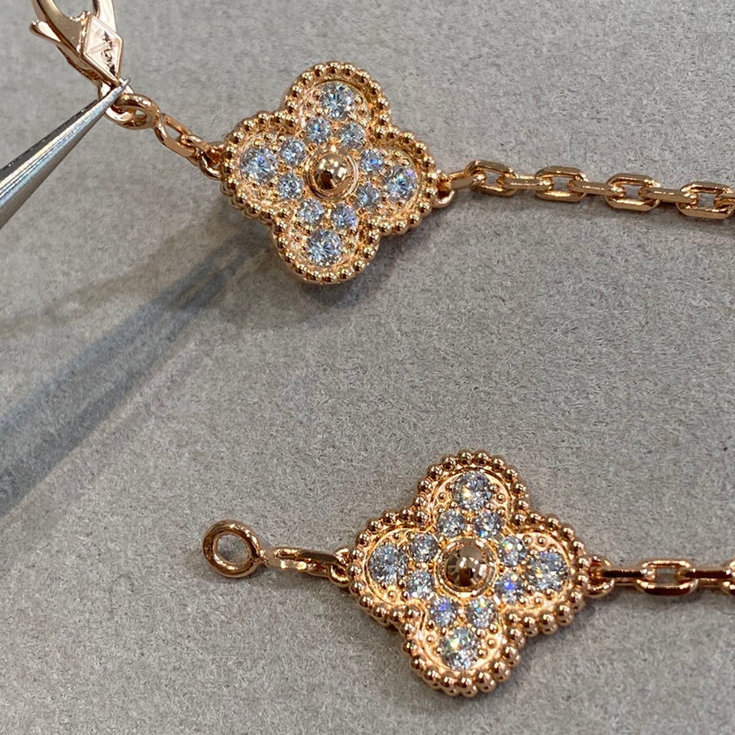 CLOVER 5 MOTIFS FULL DIAMOND BRACELET