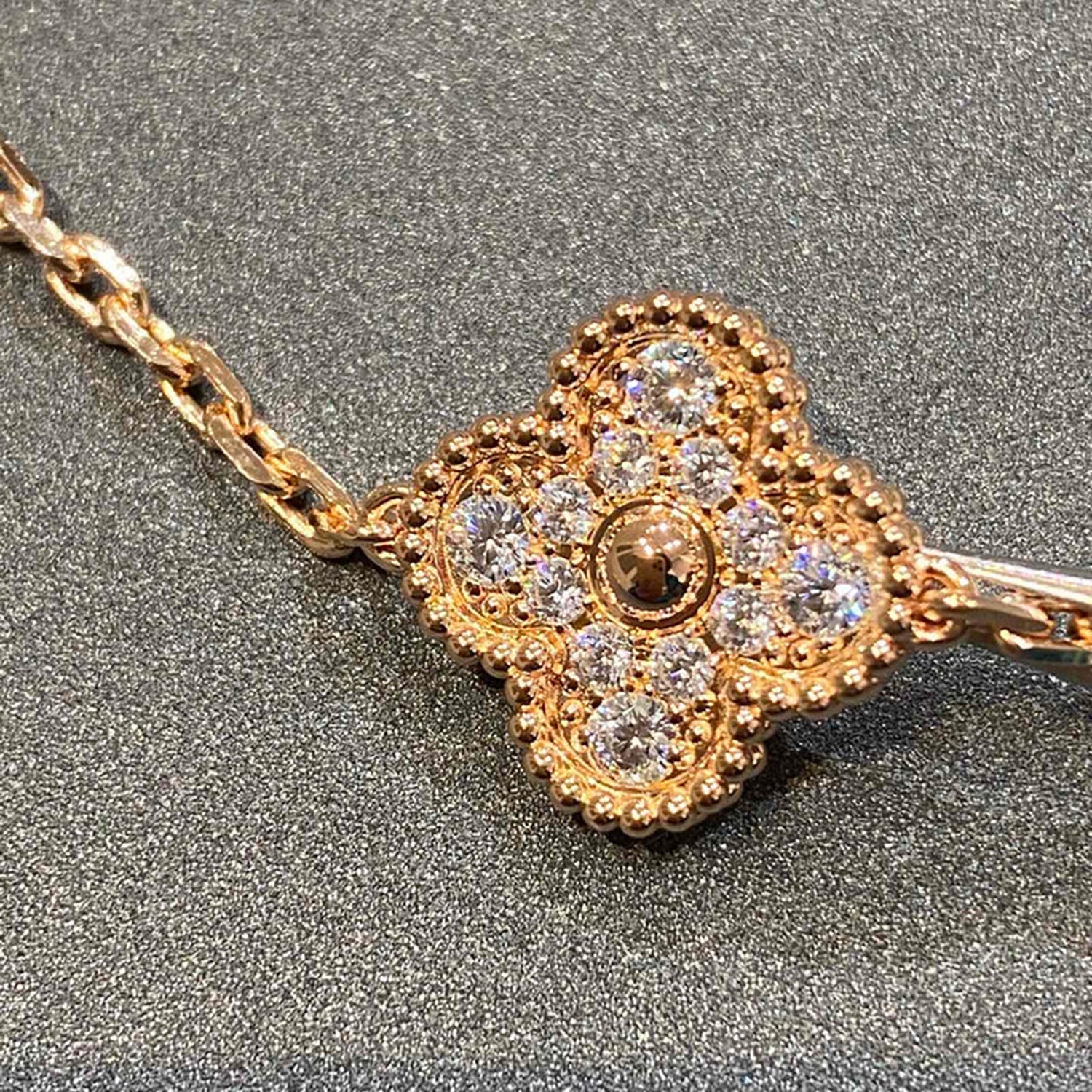 CLOVER 5 MOTIFS FULL DIAMOND BRACELET