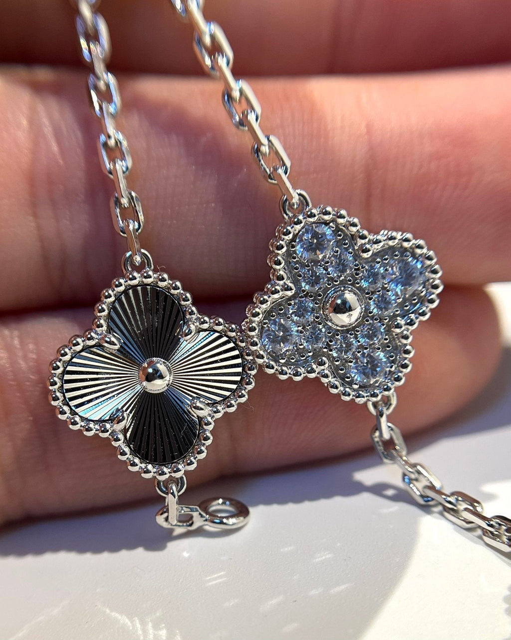 CLOVER 5 MOTIF SILVER DIAMOND BRACELET