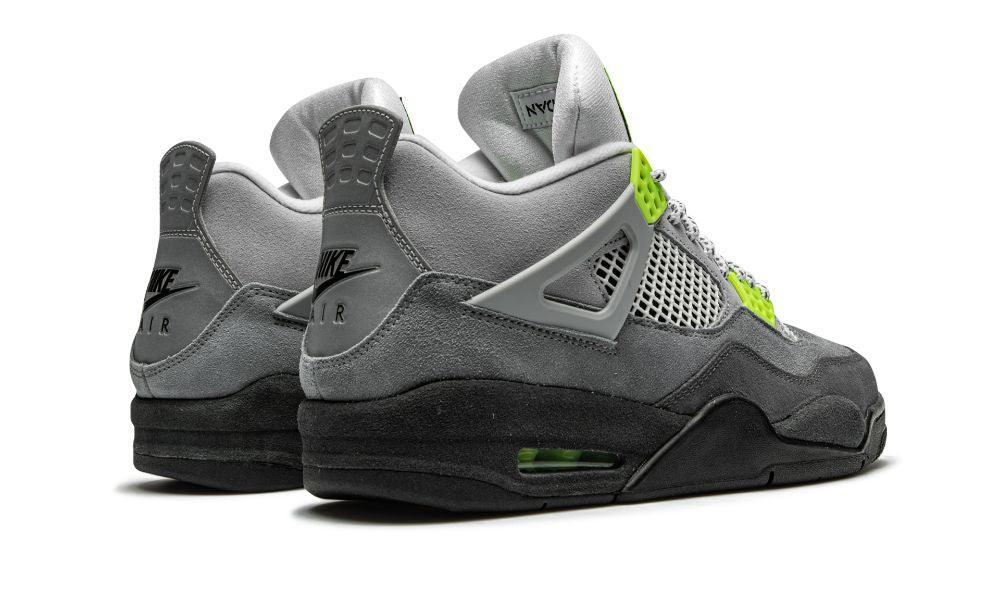 AIR JORDAN 4 RETRO SE "Neon" - Elegentina