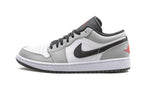 AIR JORDAN 1 LOW "Light Smoke Grey" - Elegentina