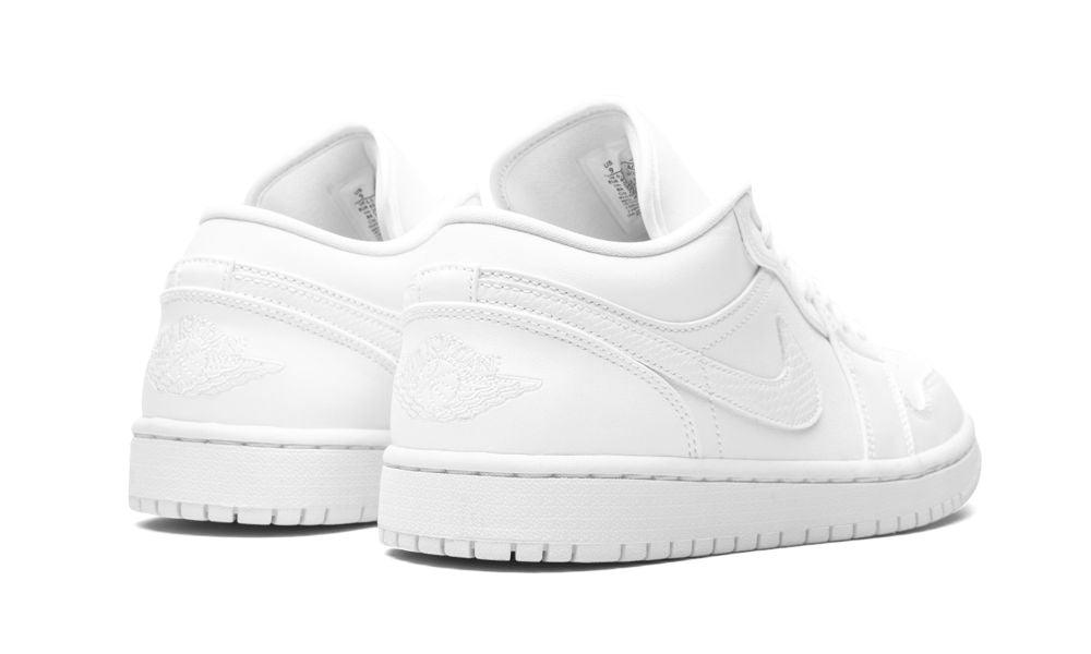 WMNS AIR JORDAN 1 LOW "Triple White" - Elegentina