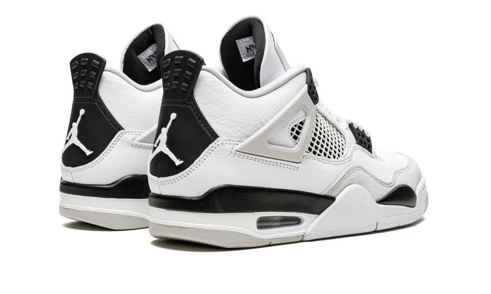 AIR JORDAN 4 RETRO "Military Black" - Elegentina