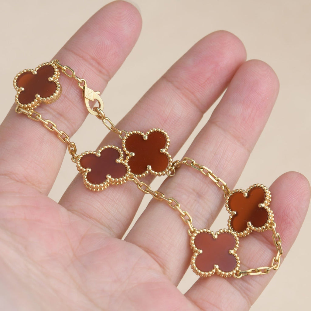 CLOVER 5 MOTIFS RED AGATE BRACELET