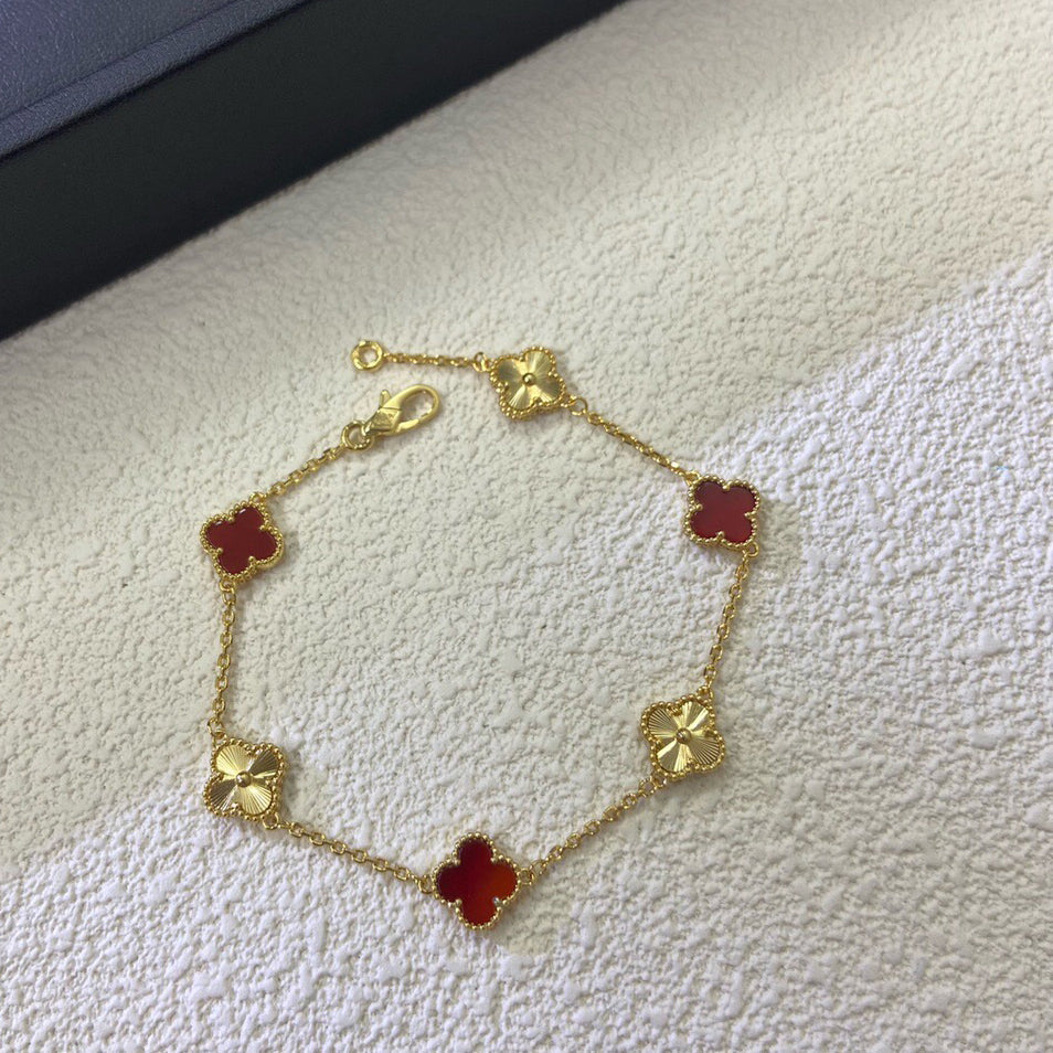 CLOVER 6 MOTIF RED AGATE LASER BRACELET