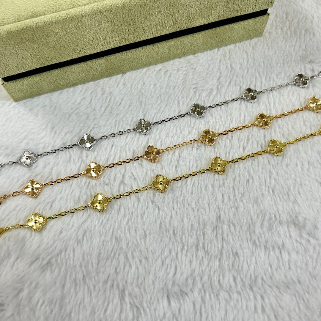 CLOVER 6 MOTIF DIAMOND BRACELET
