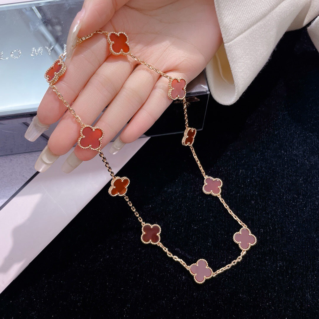 CLOVERS THE 10-MOTIFS CARNELIAN NECKLACE