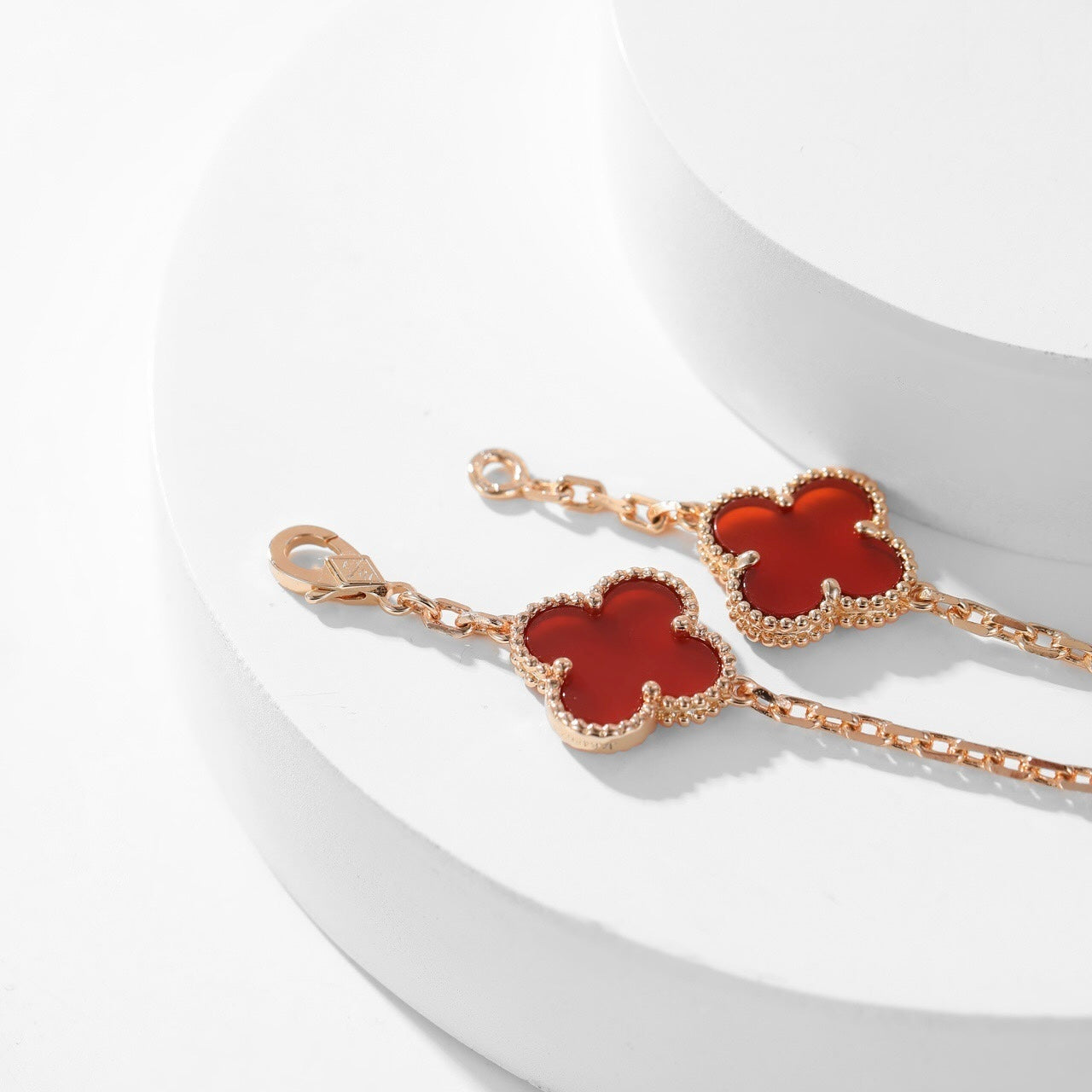 CLOVERS THE 10-MOTIFS CARNELIAN NECKLACE