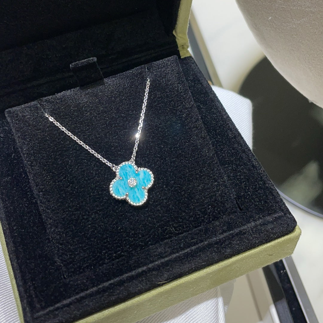 CLOVER 15MM DIAMOND SVRES PORCELAIN NECKLACE SILVER
