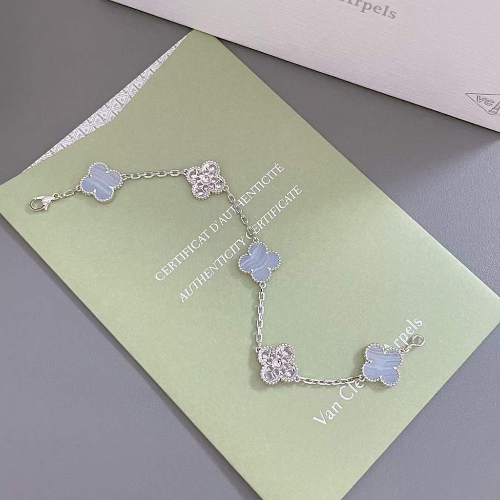 CLOVER 5 MOTIF DIAMOND PURPLE CHALCEDONY BRACELET SILVER