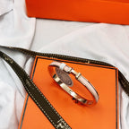 CLASSIC HM CLIC PINK 8MM ENAMEL BRACELET