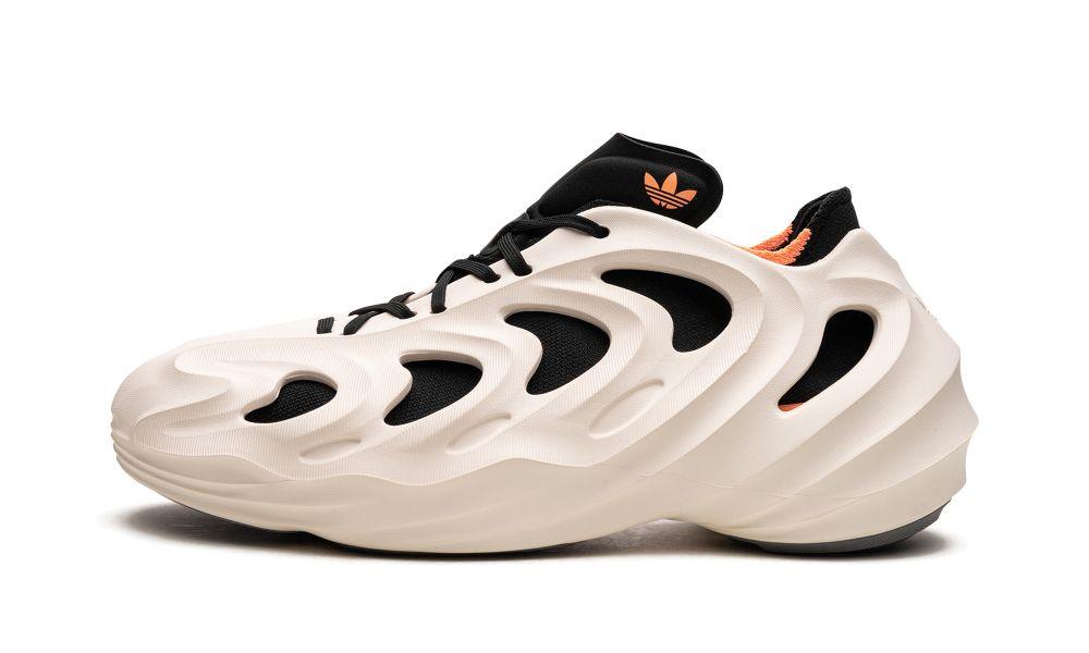 L’adidas adiFOM Q "Wonder White Black"