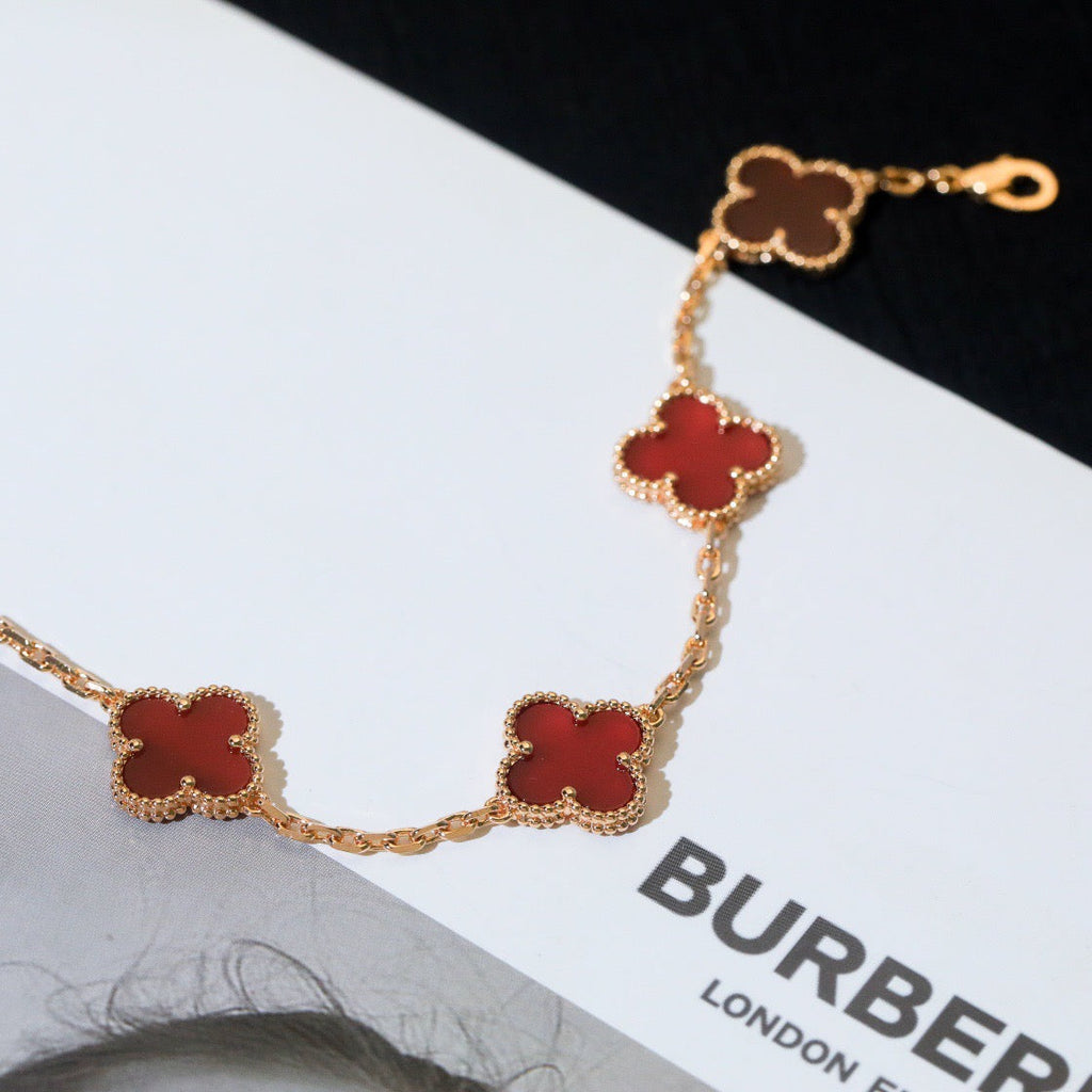 CLOVER 5 MOTIFS RED AGATE BRACELET