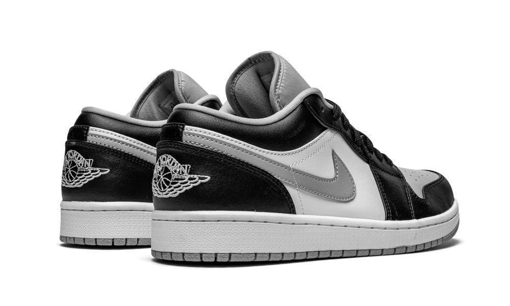 Air Jordan 1 Low "Light Smoke Grey" - Elegentina