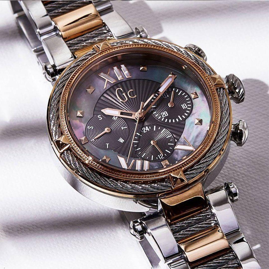 Montre Guess - Y16015L5