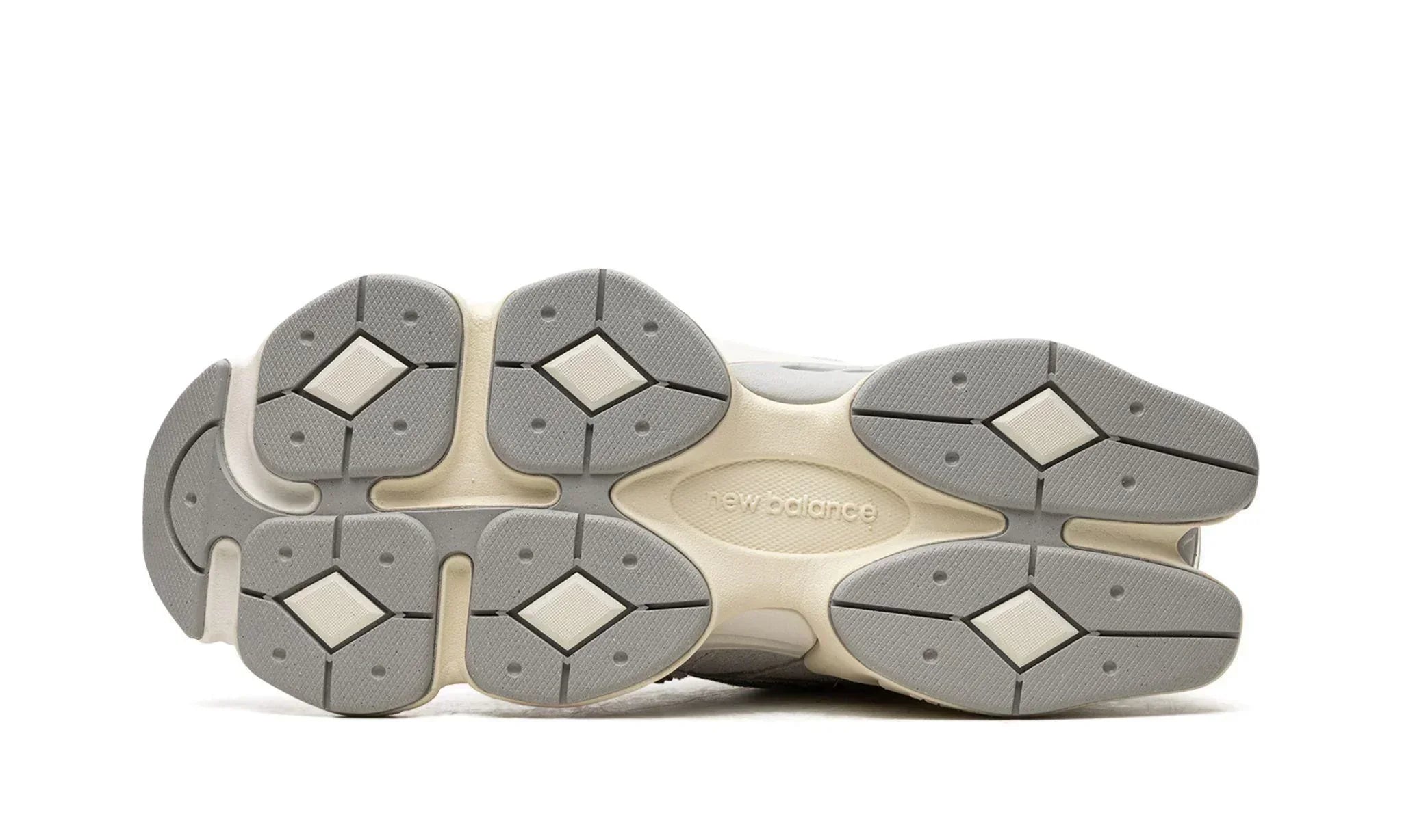 New Balance 9060 “Quartz Grey”