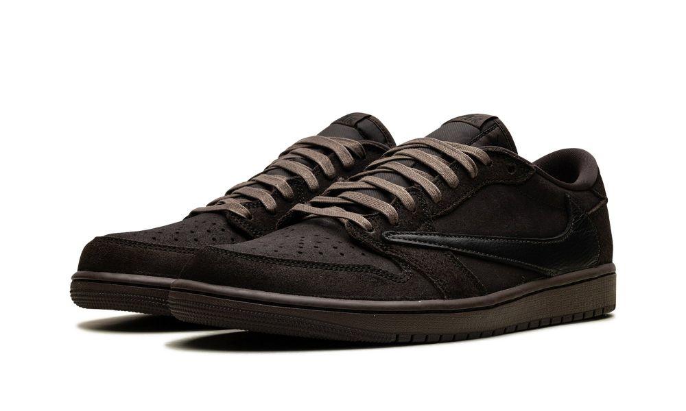 Air Jordan 1 Low x Travis Scott "Velvet Brown" - Elegentina