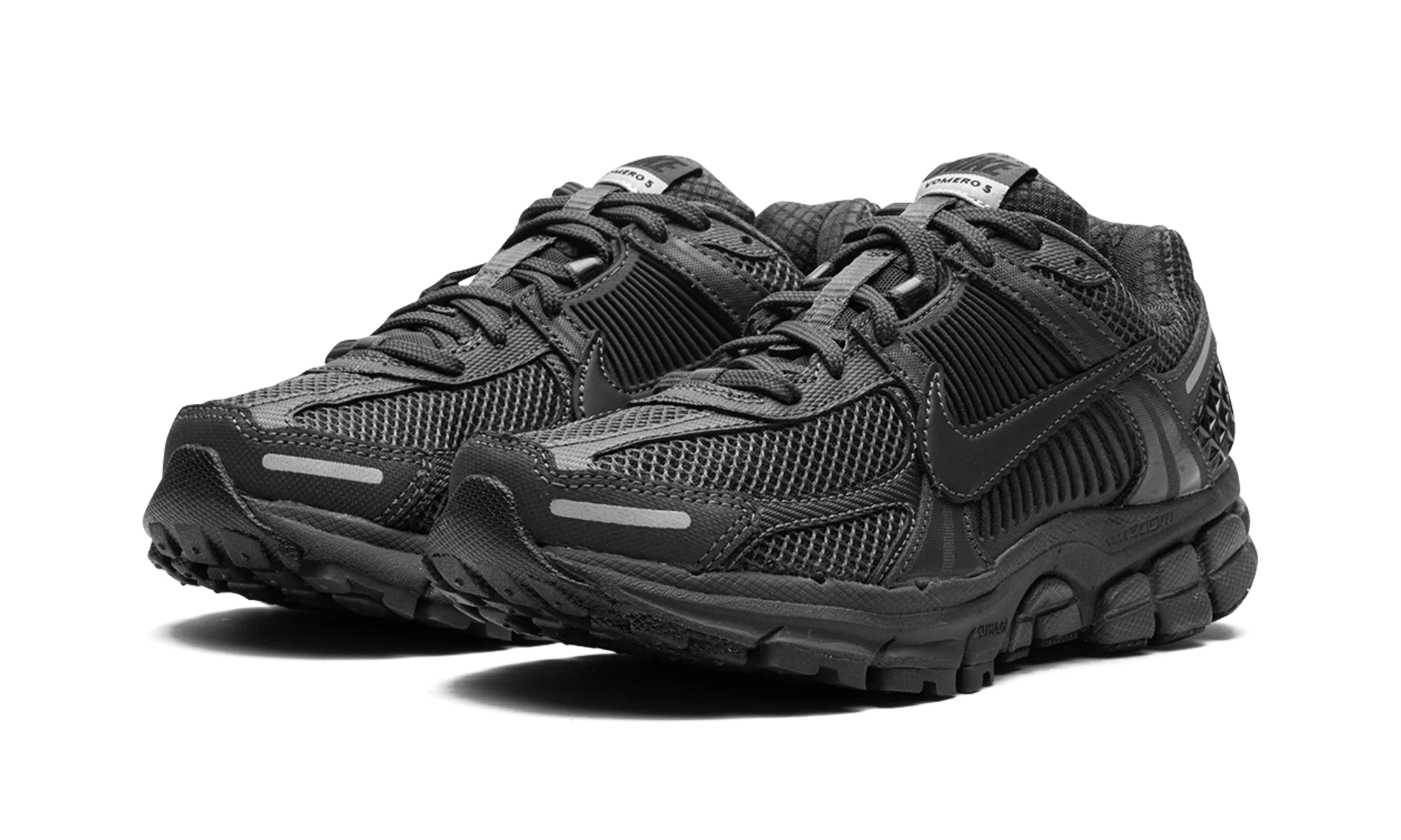 Zoom Vomero 5  "Triple Black"