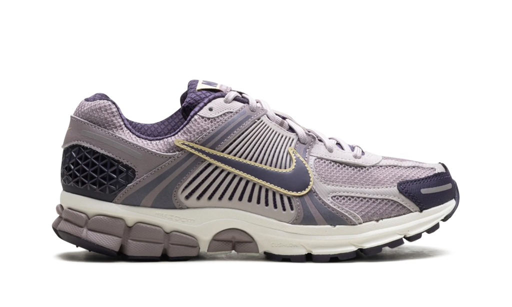 Zoom Vomero 5 "Platinum Violet"