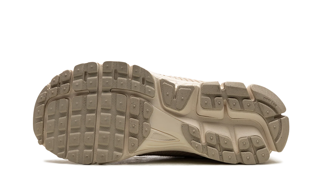 Zoom Vomero 5  "Sail"