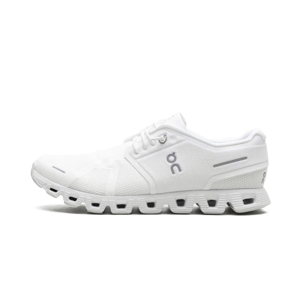 On Running Cloud 5 "All White" - Elegentina