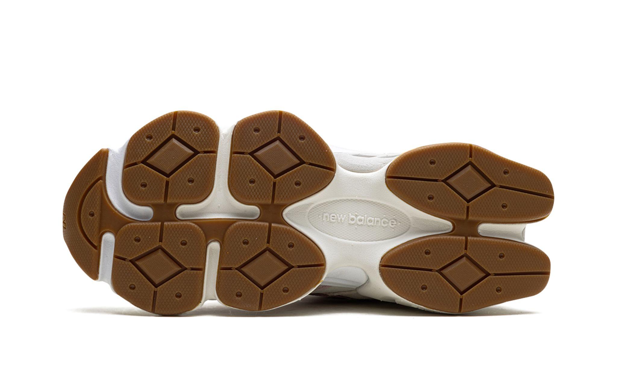 New Balance 9060 "Rose Pink"