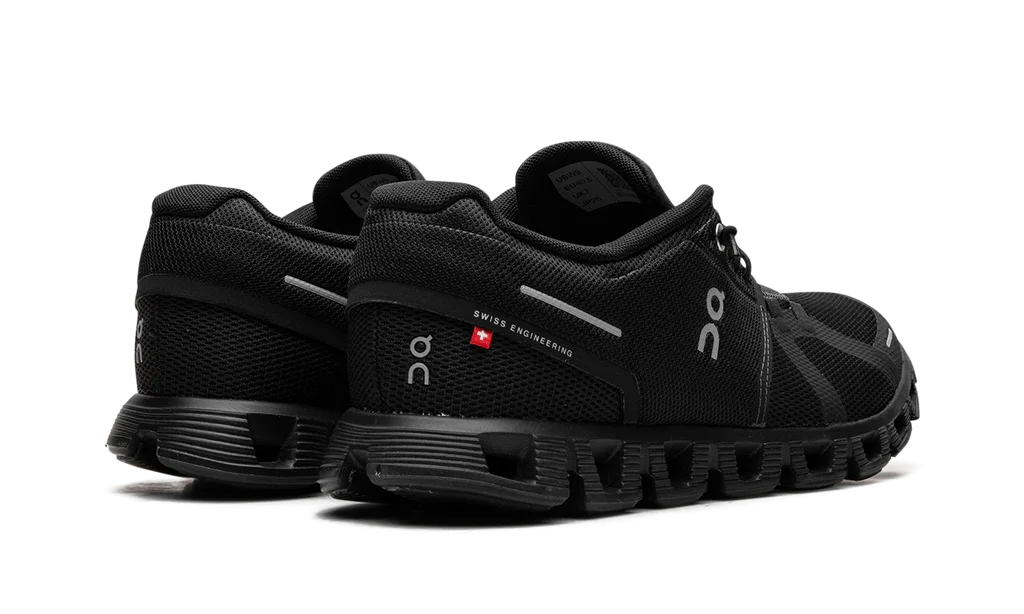 On Running Cloud 5 "Black" - Elegentina