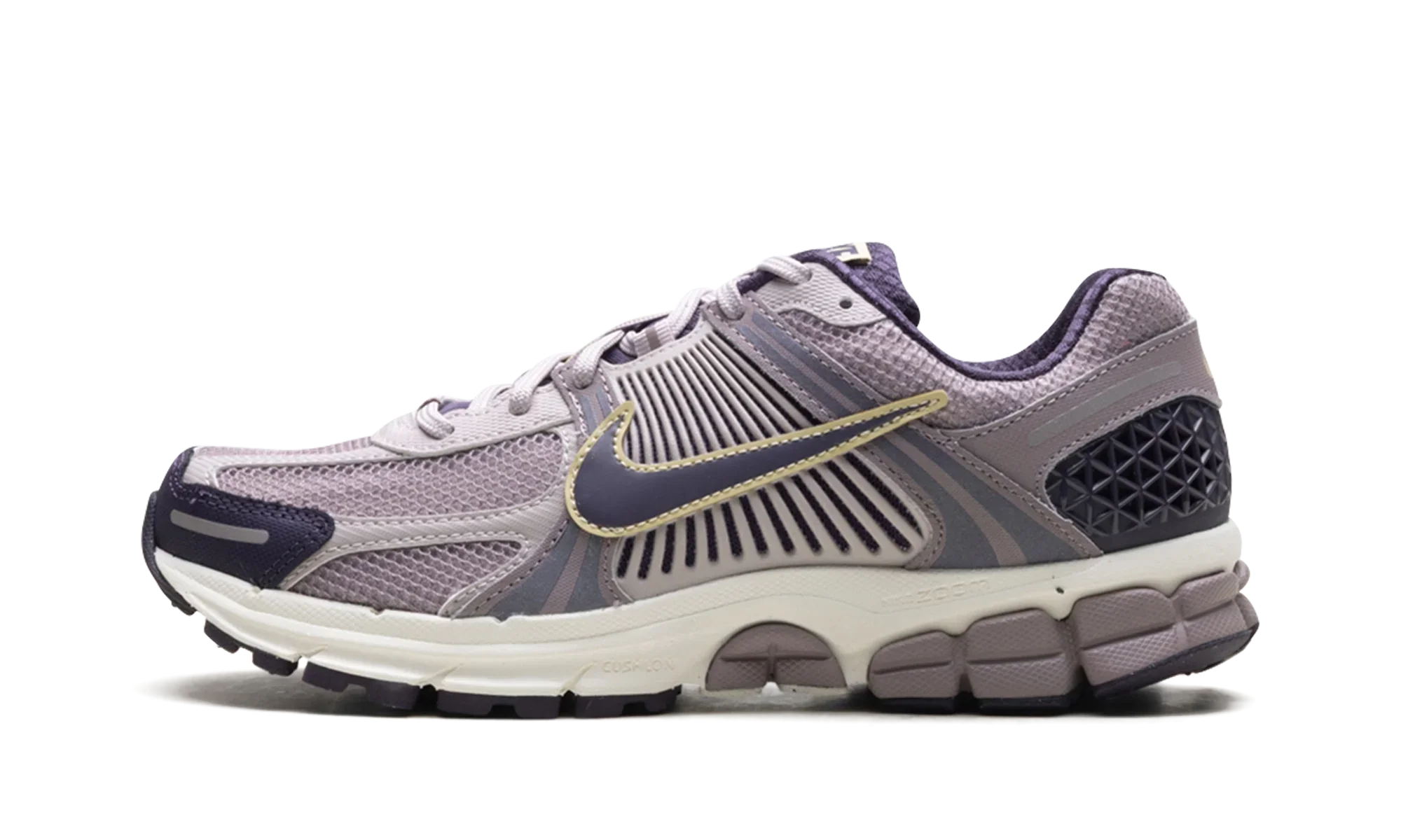 Zoom Vomero 5 "Platinum Violet"