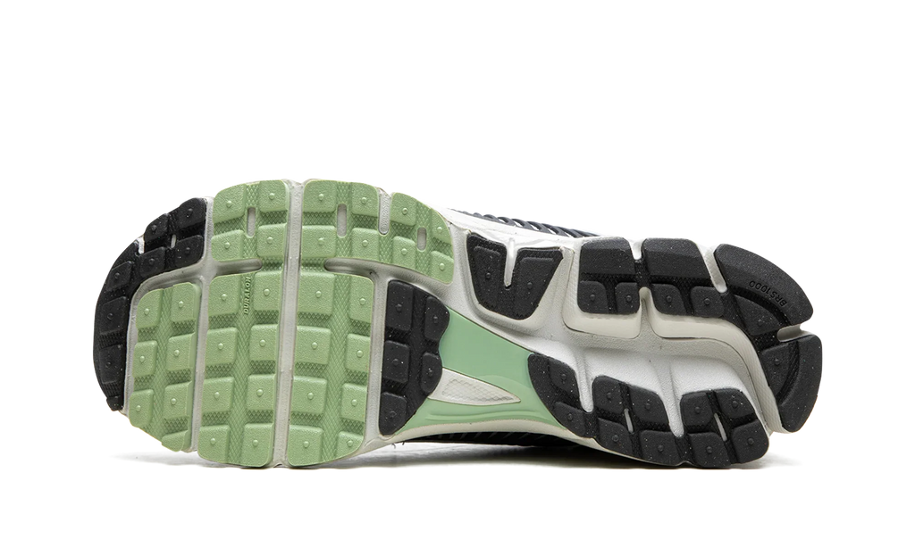 VOMERO 5 WMNS "Cobblestone"